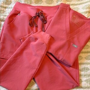 Figs Vibrant Pink Scrub Set